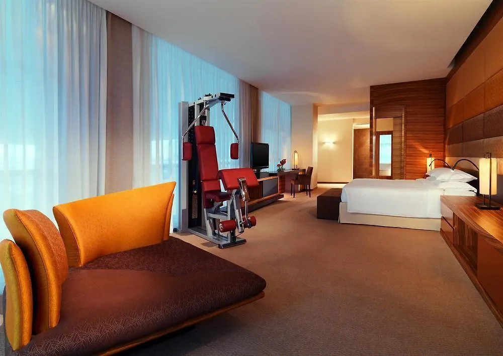 Sheraton Milan Malpensa Airport Hotel & Conference Centre Ferno
