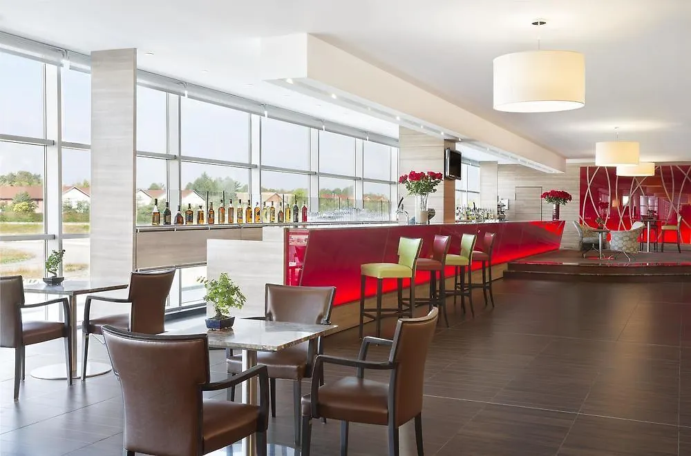 Sheraton Milan Malpensa Airport Hotel & Conference Centre Ferno