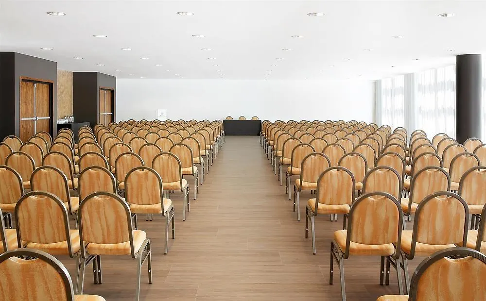 Sheraton Milan Malpensa Airport Hotel & Conference Centre Ferno