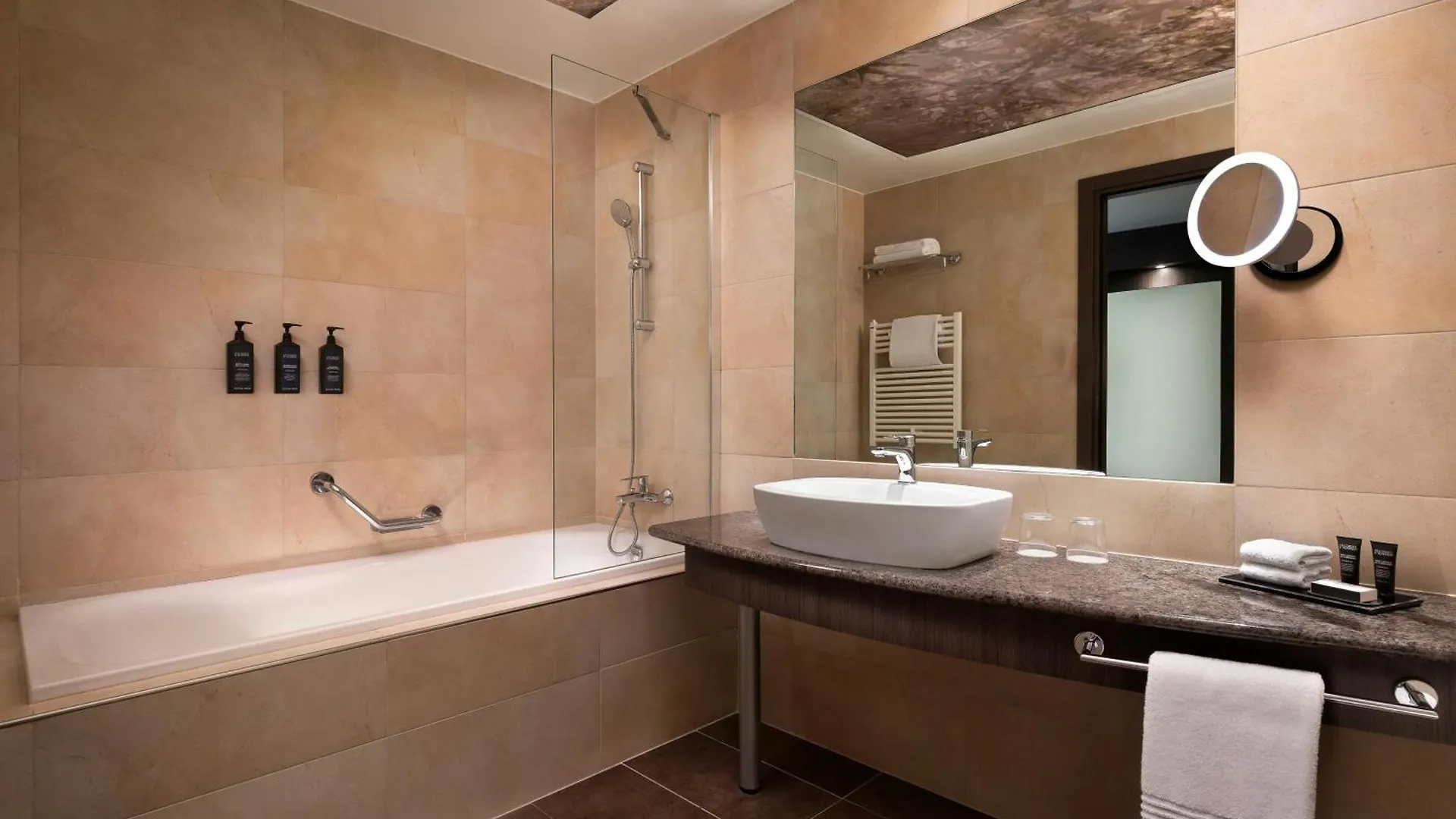****  Sheraton Milan Malpensa Airport Hotel & Conference Centre Ferno Italy