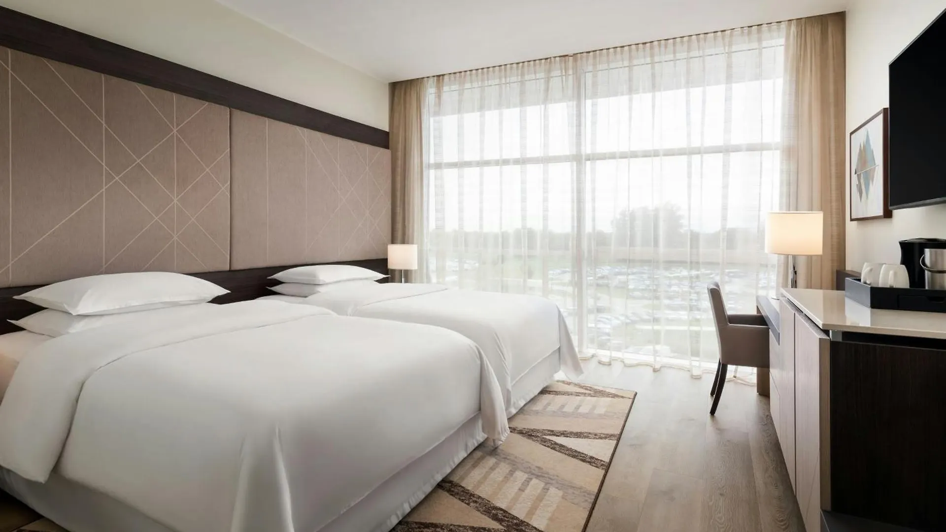 ****  Sheraton Milan Malpensa Airport Hotel & Conference Centre Ferno Italy