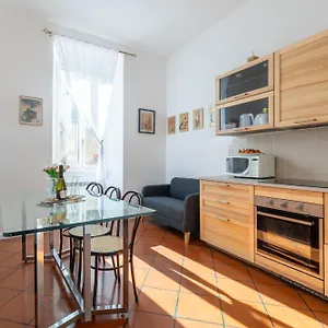Apartment Colosseo 85 