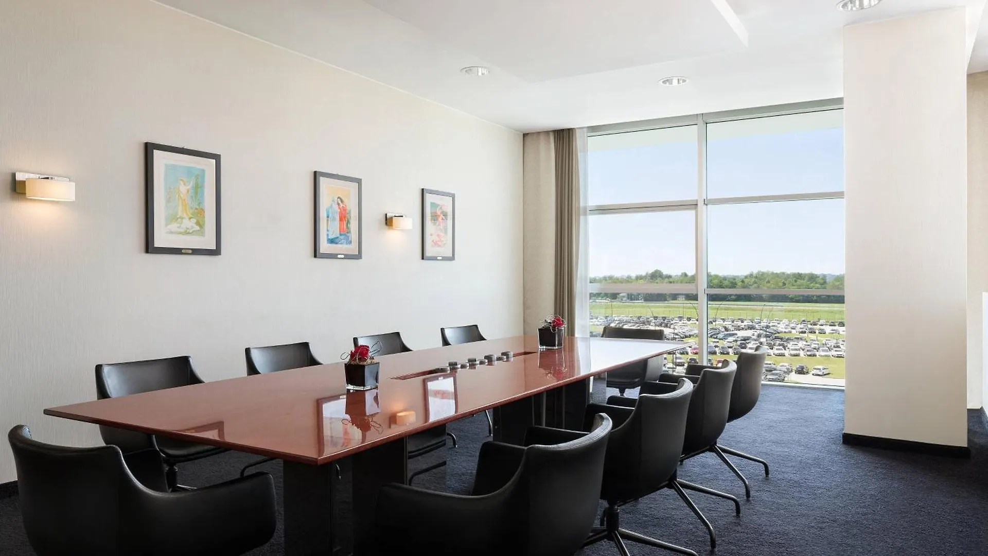 Sheraton Milan Malpensa Airport Hotel & Conference Centre Ferno