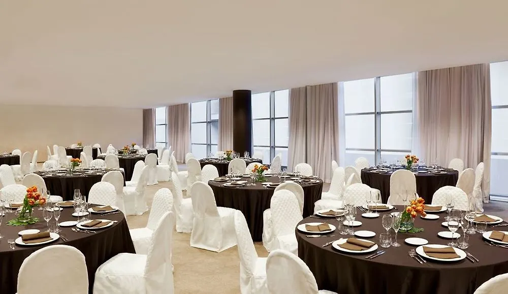 Sheraton Milan Malpensa Airport Hotel & Conference Centre Ferno 4*,